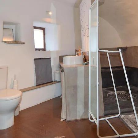 Apartman Pet Friendly In Sur Lussan With Kitchen